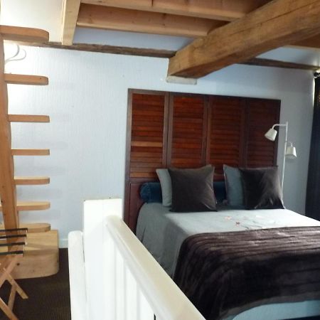 Talant La Petite Maison Carre מראה חיצוני תמונה