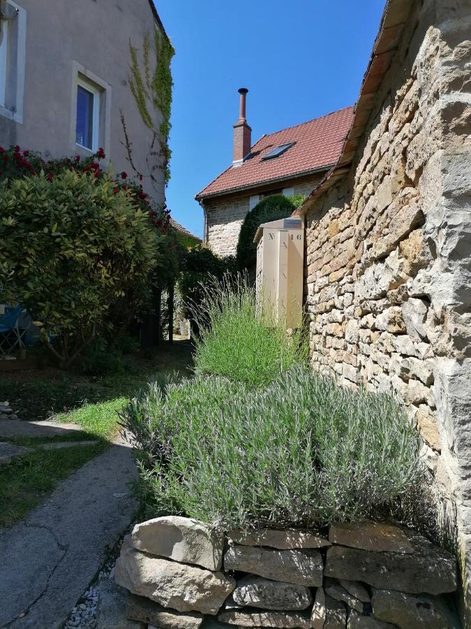 Talant La Petite Maison Carre מראה חיצוני תמונה