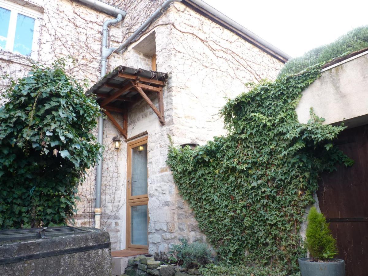 Talant La Petite Maison Carre מראה חיצוני תמונה
